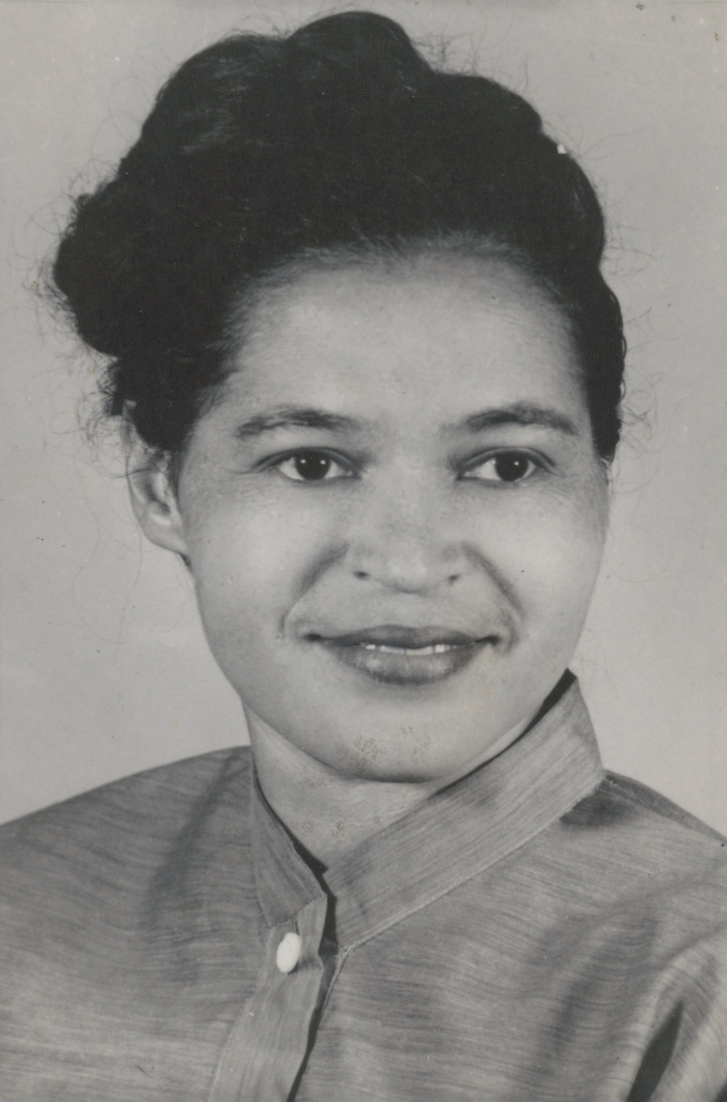Civil rights organizer Rosa Parks born in Alabama