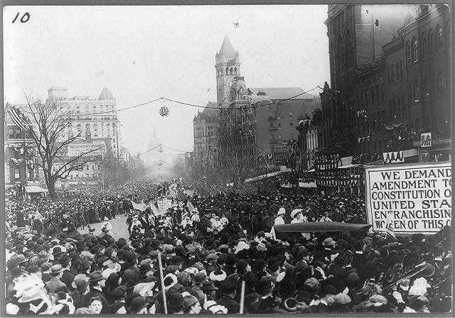 Suffrage parade attacked in Washington