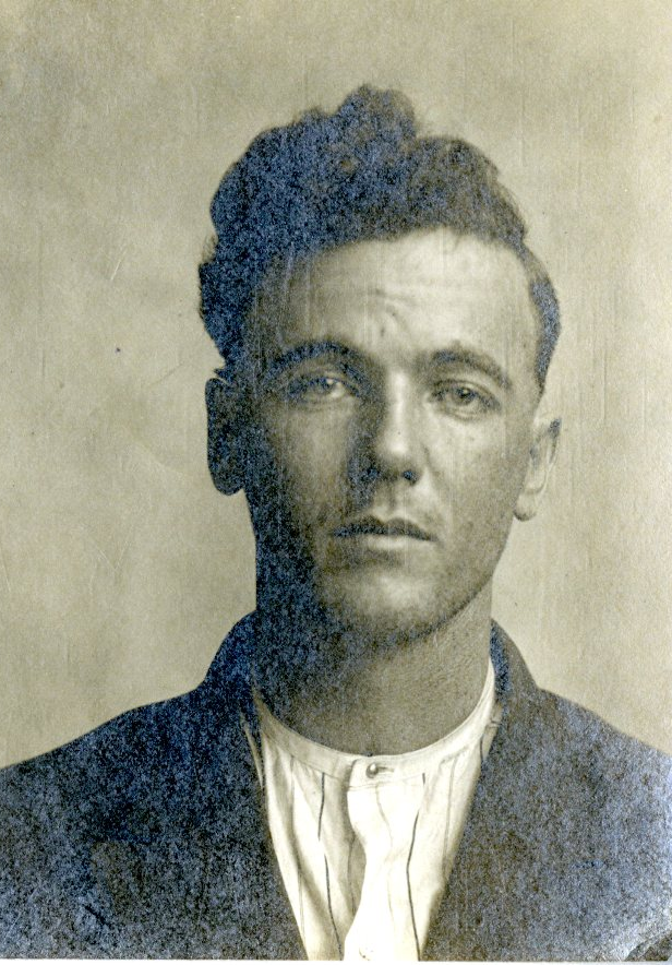 Earl Whitten